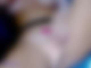 Live cam show with Eva-hot-blond - BBW on xDating