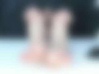 Live cam show with Ariana Diosa - Big Nipples on WildCum