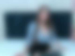 Live cam show with Ariana Diosa - Blonde Hair on Cam Slut