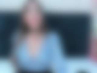 Live cam show with Ariana Diosa - Brown Eyes Blonde Hair on Camsoda