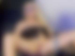Tania44b's Live Sex Cam Show