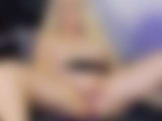 Live cam show with Tania44b - Big Ass on Camsoda