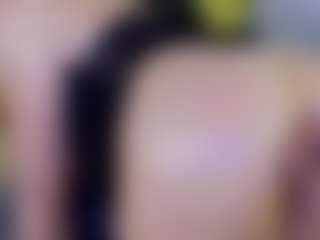 Live cam show with Tania44b - Middle Aged on Gym Cam Girls