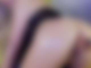 Tania44b's Live Sex Cam Show
