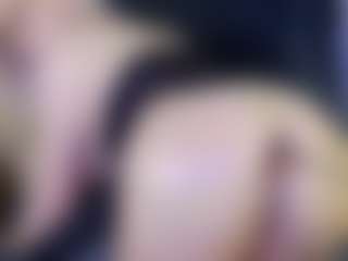 Tania44b's Live Sex Cam Show