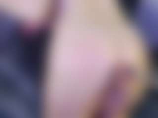 Live cam show with Tania44b - Green Eyes on testsause.com