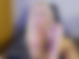 Live cam show with Tania44b - Middle Aged on parknlotfishbdy