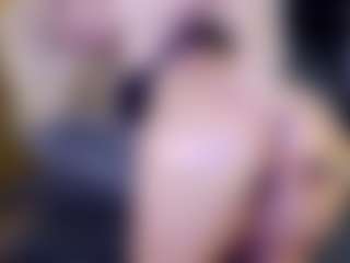 Tania44b's Live Sex Cam Show