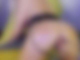 Tania44b's Live Sex Cam Show
