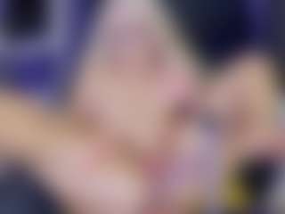 Tania44b's Live Sex Cam Show