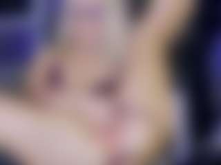 Tania44b's Live Sex Cam Show