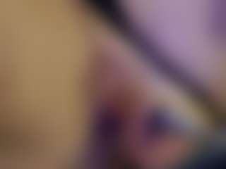 Live cam show with Tania44b - Athletic Middle Aged on CamSodaAdn