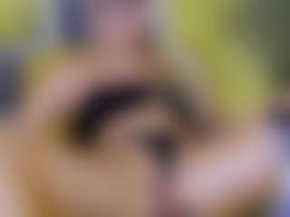 Tania44b's Live Sex Cam Show