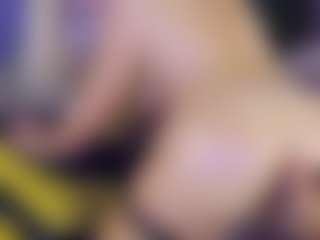 Live cam show with Tania44b - Squirt Mature on Adult Interactions