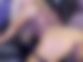 Live cam show with Tania44b - Athletic on Camsoda