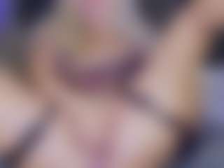 Live cam show with Tania44b - Athletic MILF on SquirtSoMuch