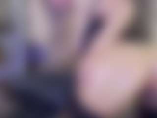 Tania44b's Live Sex Cam Show