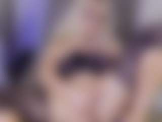 Tania44b's Live Sex Cam Show