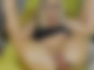 Tania44b's Live Sex Cam Show