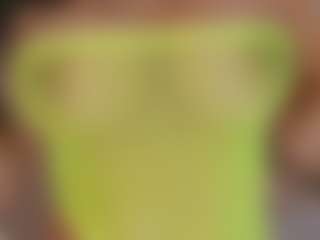 Live cam show with CatalinaRestrepo - Athletic BBW on Camsoda
