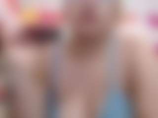 saray-extrovert's Live Sex Cam Show