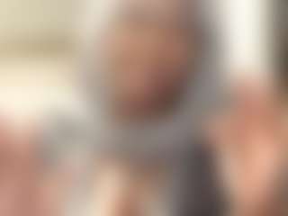 ADORED's Live Sex Cam Show