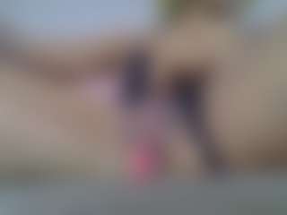 Live cam show with BossBoobies - Amateur on Camming Site