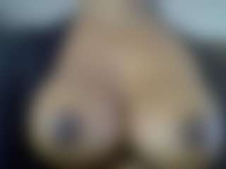 BossBoobies's Live Sex Cam Show