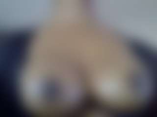 BossBoobies's Live Sex Cam Show