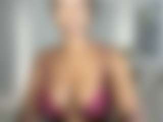 Live cam show with ebonydreamiin - Muscular on numayanayam.club