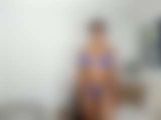 ebonydreamiin's Live Sex Cam Show