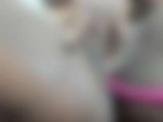 ebonydreamiin's Live Sex Cam Show