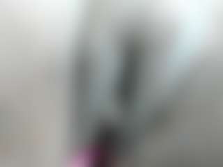 Live cam show with ebonydreamiin - Squirt on livesuperchat.net