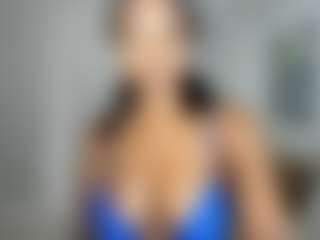 Live cam show with ebonydreamiin - Ebony Big Tits on Camming Site