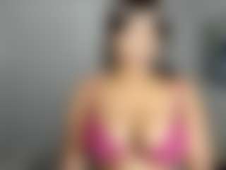 ebonydreamiin's Live Sex Cam Show