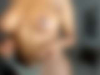 ebonydreamiin's Live Sex Cam Show