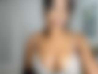 ebonydreamiin's Live Sex Cam Show