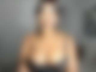 Live cam show with ebonydreamiin - Sexwebcam on StripNow