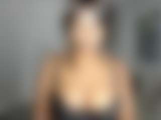 Live cam show with ebonydreamiin - Ebony on sexylive.show | colombia
