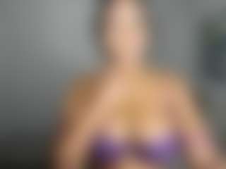 ebonydreamiin's Live Sex Cam Show