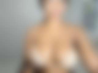 ebonydreamiin's Live Sex Cam Show