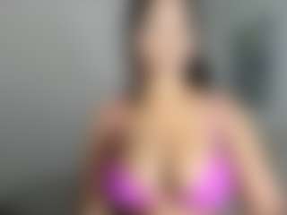ebonydreamiin's Live Sex Cam Show