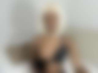 ebonydreamiin's Live Sex Cam Show