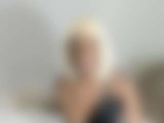 ebonydreamiin's Live Sex Cam Show