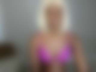 ebonydreamiin's Live Sex Cam Show