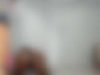 Live cam show with ebonydreamiin - Toys on Camsoda