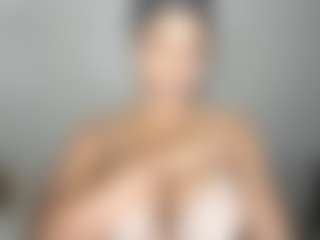 Live cam show with ebonydreamiin - Black Fetish on CSO-WL