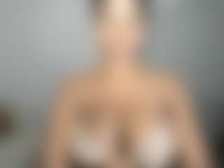 ebonydreamiin's Live Sex Cam Show