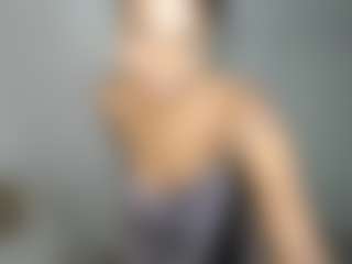 ebonydreamiin's Live Sex Cam Show