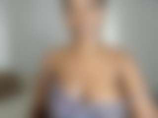 ebonydreamiin's Live Sex Cam Show